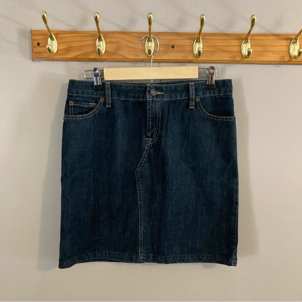$5❤️Bundled Tommy Hilfiger Skirt